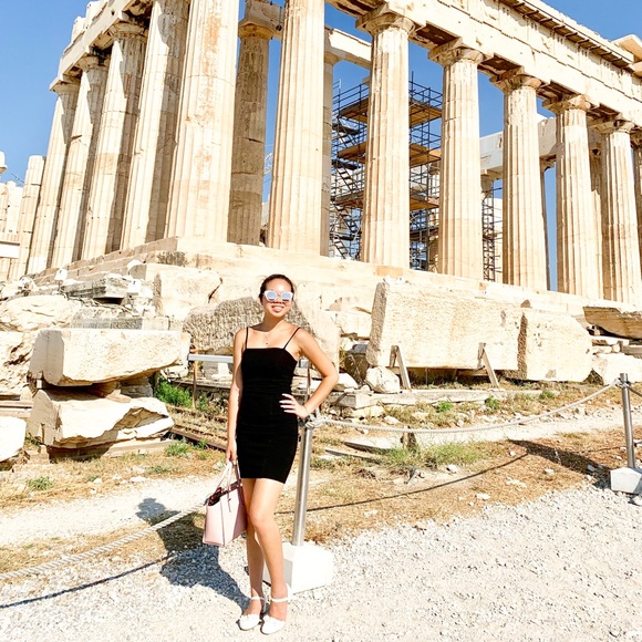 Forever 21 black midi dress - Picture 2 of 5